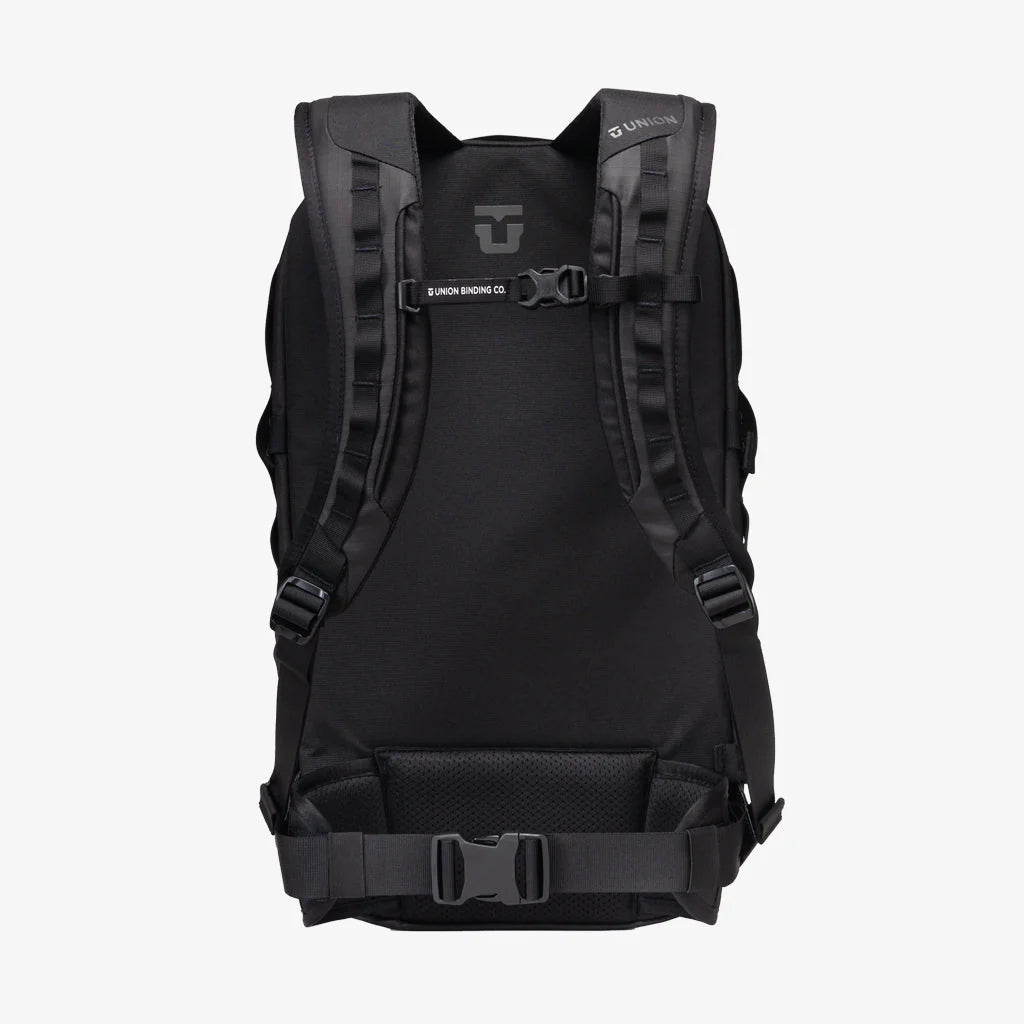 Union Resort 14L Pack