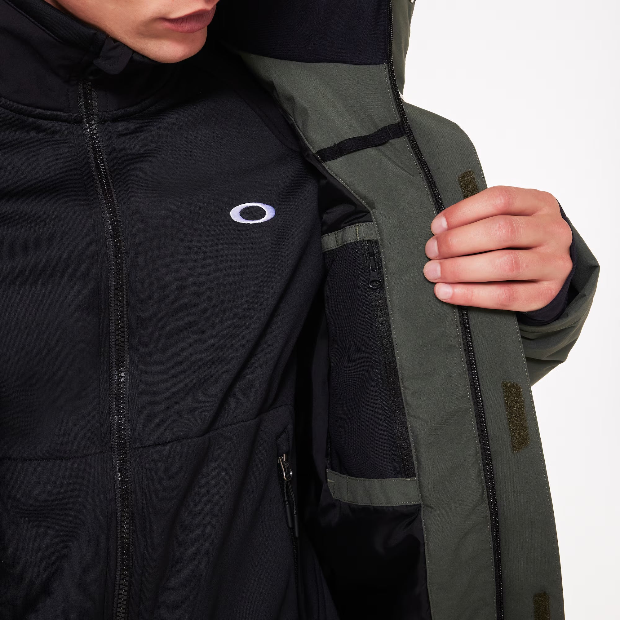 【GORE-TEX】Oakley Sub Temp RC Jacket L Oakley Sub Temp RC Gore-Tex Jacket 2.0 – Steves Snow Store