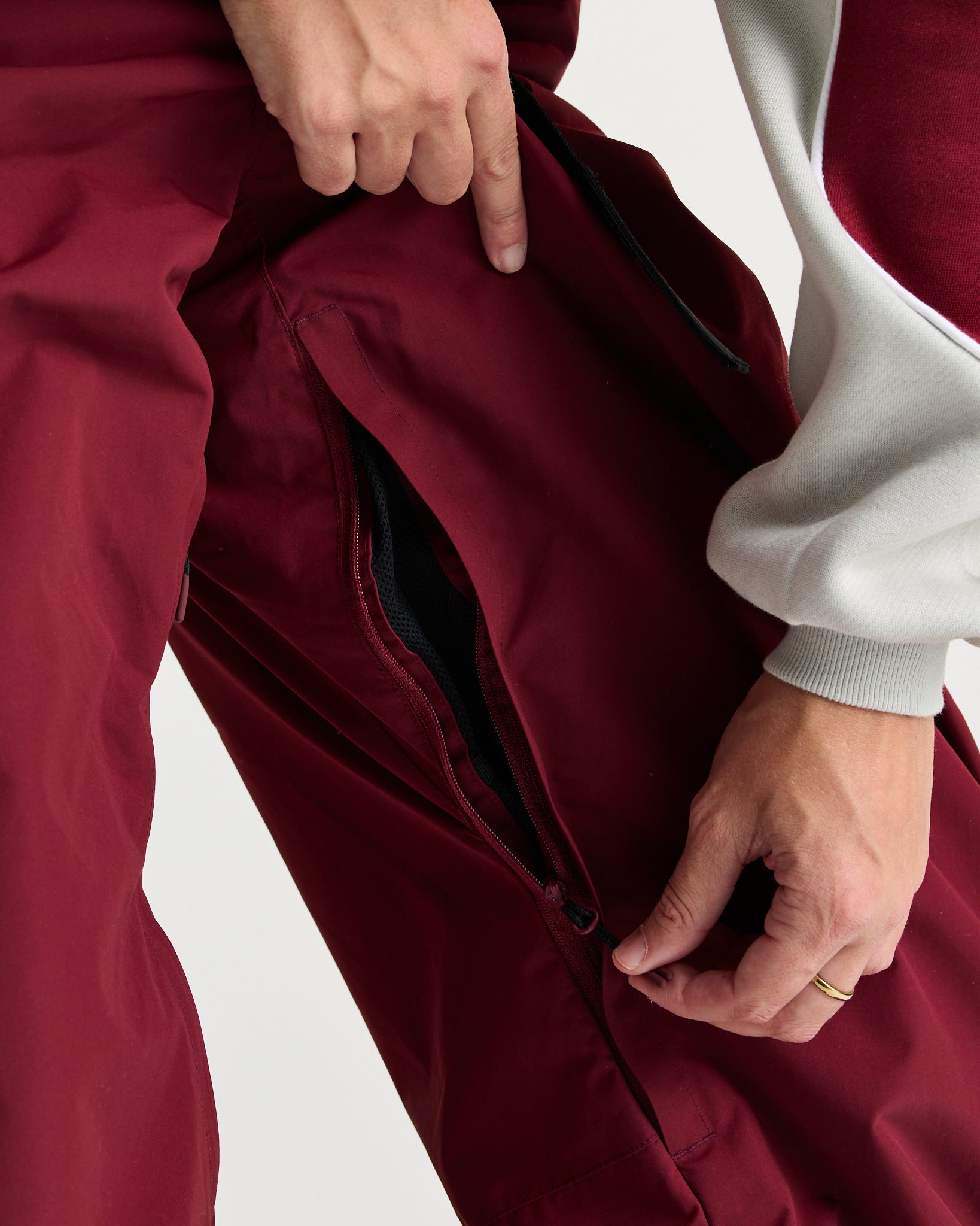 Yuki Threads Mobbin Pant Merlot steves snow store wollongong